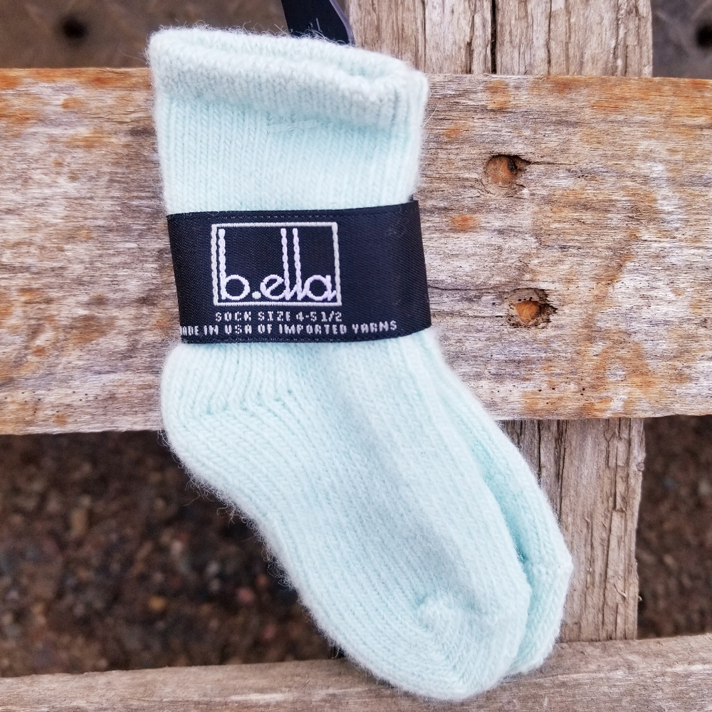 Virgin wool and Cashmere baby socks